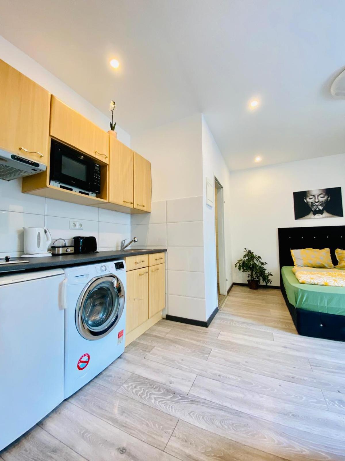 וינה Cute 1Br Apt - 10 Mins Walk From Downtown מראה חיצוני תמונה
