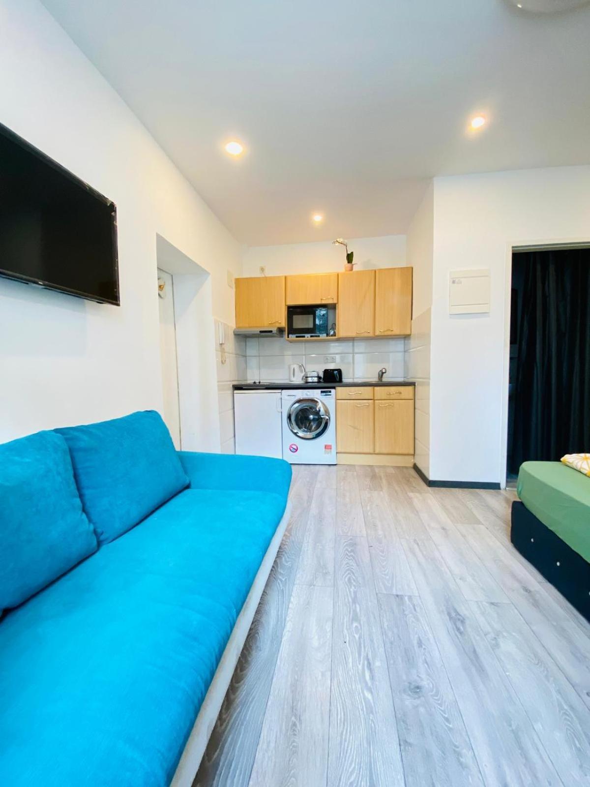 וינה Cute 1Br Apt - 10 Mins Walk From Downtown מראה חיצוני תמונה